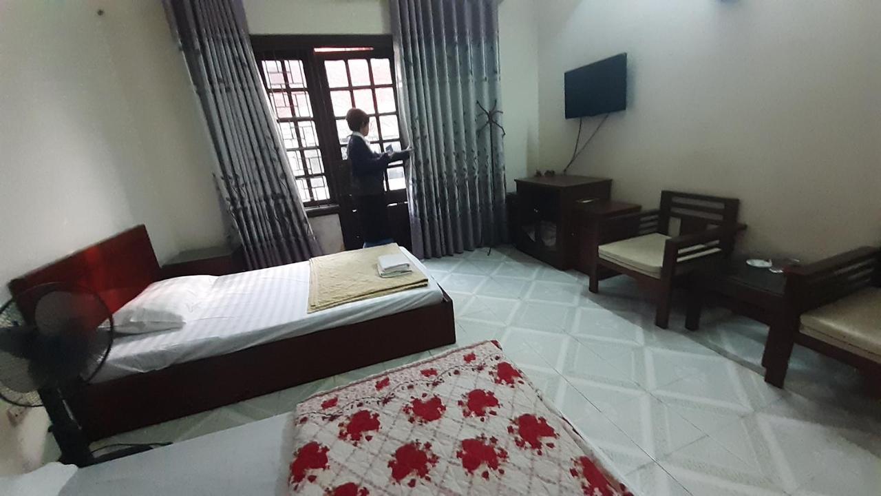 Oyo 681 Hoang Lan Guesthouse Hanói Exterior foto