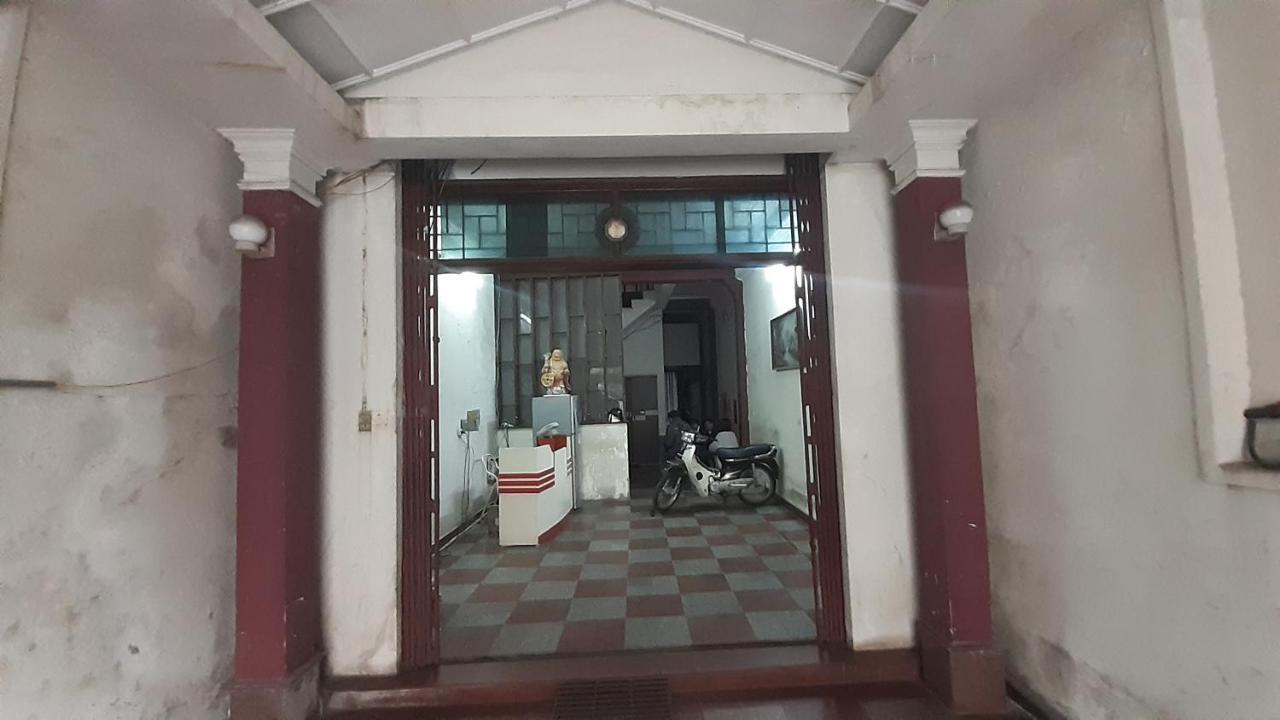 Oyo 681 Hoang Lan Guesthouse Hanói Exterior foto